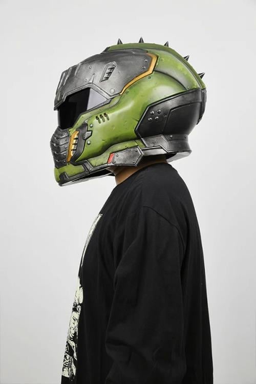 Doom: The Dark Ages Doom Slayer 1/1 Scale Wearable Helmet Bundle Gallery Image 16