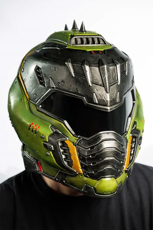 Doom: The Dark Ages Doom Slayer 1/1 Scale Wearable Helmet Bundle Gallery Image 12