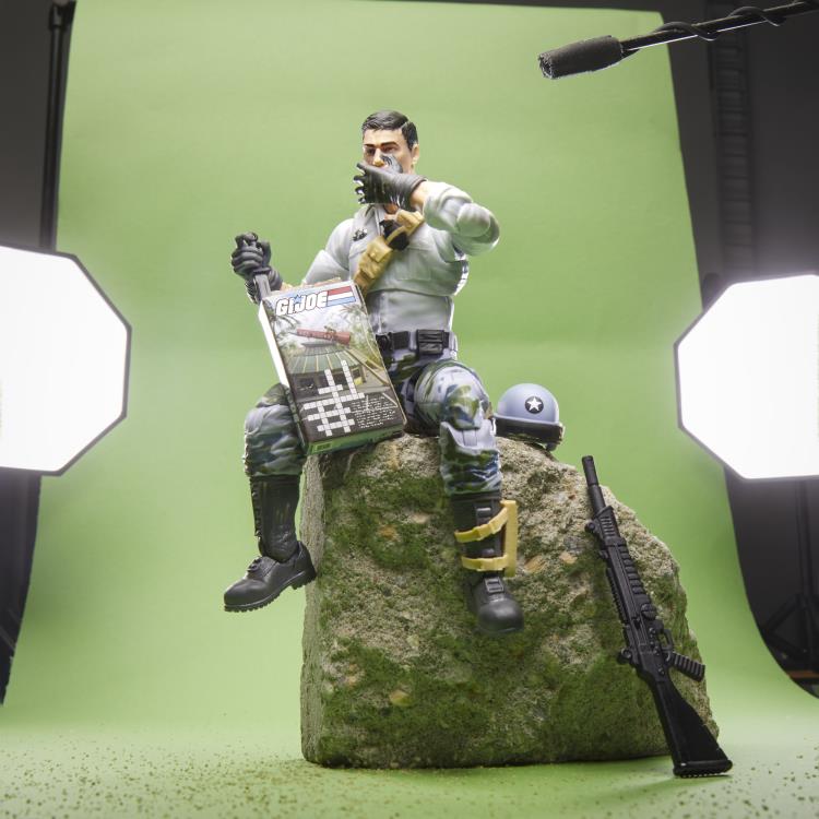 G.I. Joe Classified Series #136 Edward "Starduster" Skylar Exclusive Action Figure Gallery Image 8