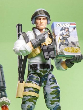 G.I. Joe Classified Series #136 Edward "Starduster" Skylar Exclusive Action Figure Gallery Image 2
