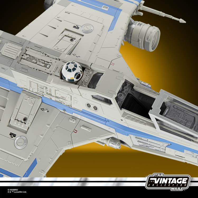 Star Wars: The Vintage Collection New Republic E-Wing & KE4-N4 Exclusive Figure & Vehicle Set (Ahsoka) Gallery Image 11