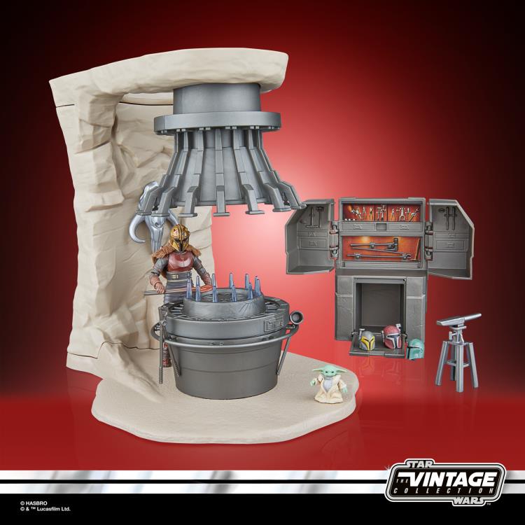 Star Wars: The Vintage Collection The Armorer's Forge Exclusive Playset (The Mandalorian) Gallery Image 3