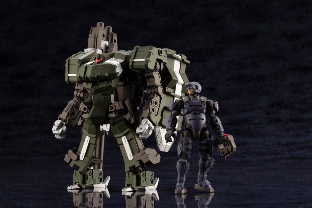 Hexa Gear Definition Armor: Blazeboar 1/24 Scale Model Kit (Reissue) Gallery Image 13