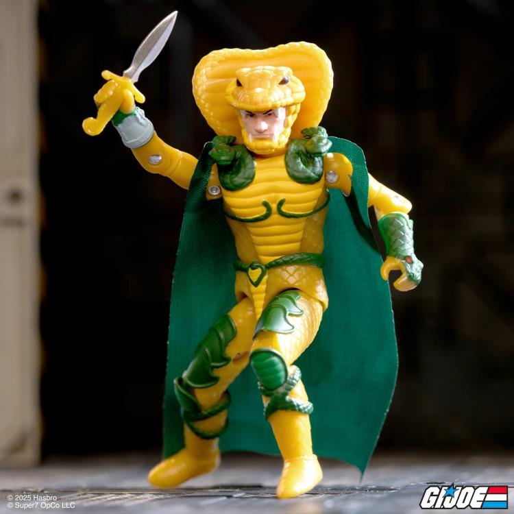 G.I. Joe ReAction+ Serpentor (Cartoon) Action Figure Gallery Image 3