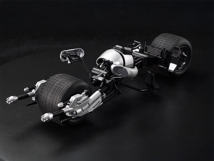 The Dark Knight Bat-Pod 1/12 Scale Limited Edition Model Kit
