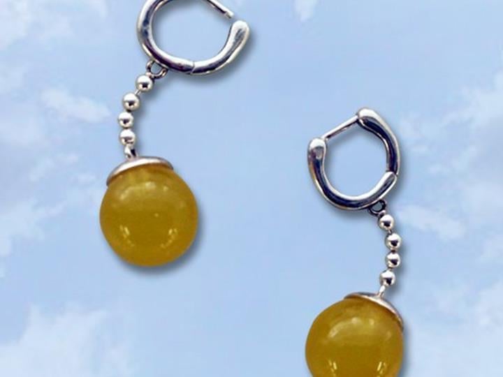 Dragon Ball Z Earrings Exclusive Gallery Image 1
