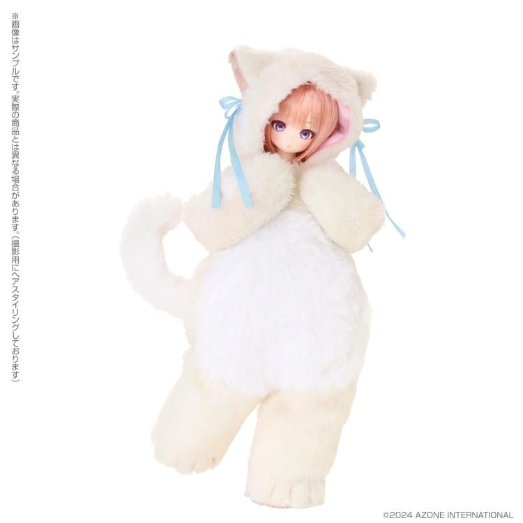Luminous Street Mii HUG Mii! (White Cat Ver.) 1/6 Scale Doll