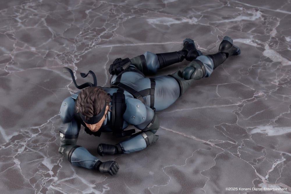 figma 645 SOLID SNAKE MGS2 　スネーク　メタルギア figma 645 Solid Snake: MGS2 ver. Updated Edition figure Normal ver