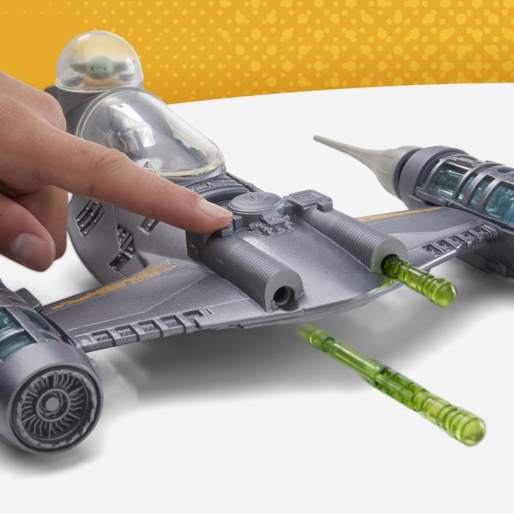 Star Wars Epic Hero Series The Mandalorian's N-1 Starfighter with Grogu & Mandalorian Action Figure Set Gallery Image 7