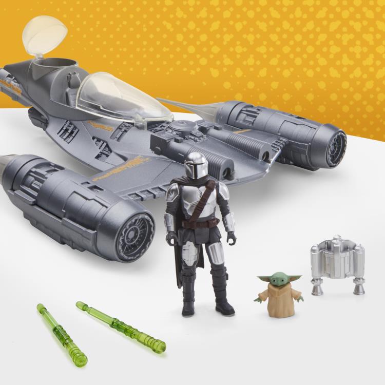 Star Wars Epic Hero Series The Mandalorian's N-1 Starfighter with Grogu & Mandalorian Action Figure Set Gallery Image 3