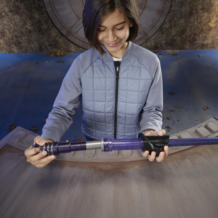 Star Wars Lightsaber Forge Kyber Core Darksaber Gallery Image 8