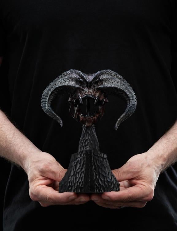 The Lord of the Rings Skull of a Balrog Miniature Skull Replica Gallery Image 14