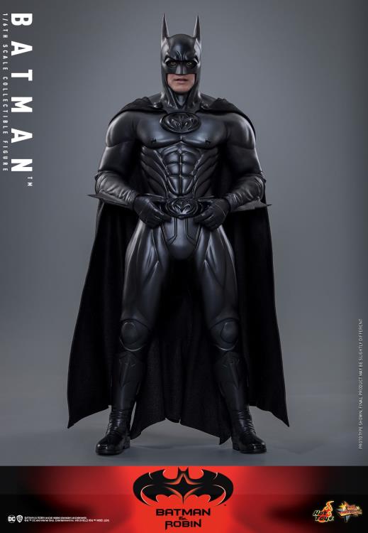 Batman & Robin MMS786 Batman 1/6th Scale Collectible Figure Gallery Image 7