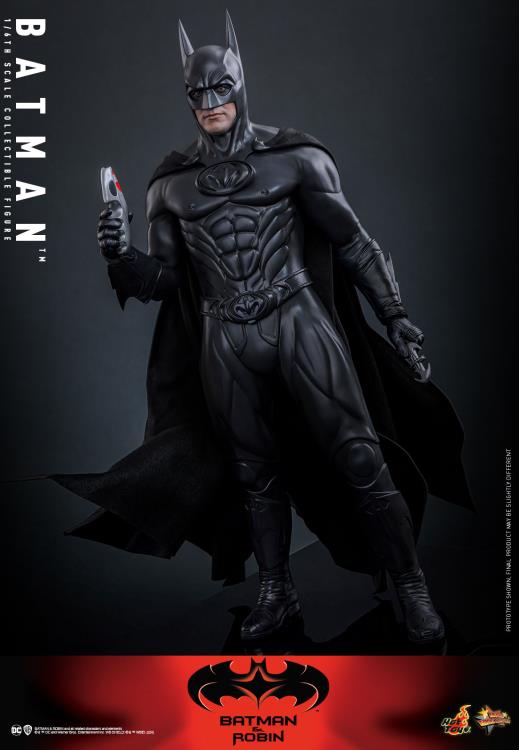 Batman & Robin MMS786 Batman 1/6th Scale Collectible Figure Gallery Image 5