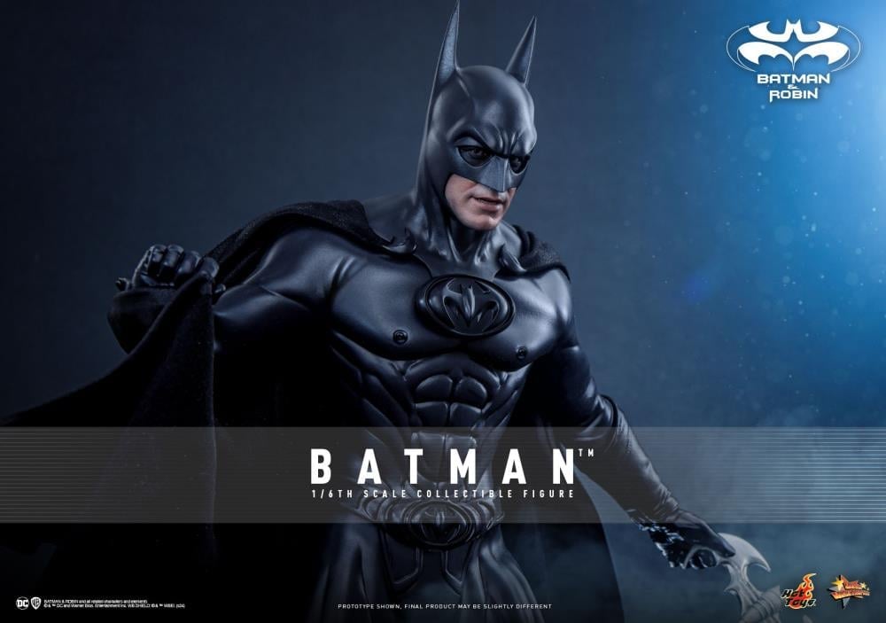 Batman & Robin MMS786 Batman 1/6th Scale Collectible Figure