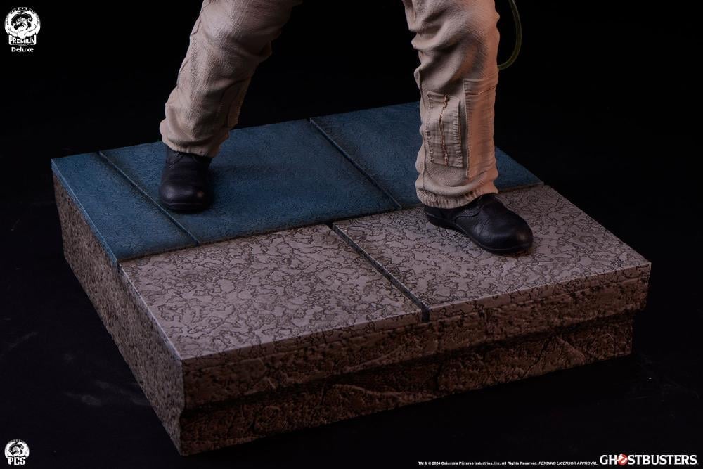 Ghostbusters Peter Venkman (Deluxe Ver.) 1/4 Scale Limited Edition Statue Gallery Image 23