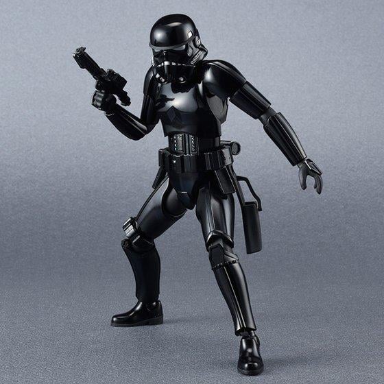Star Wars Shadow Stormtrooper 1/12 Scale Model Kit Gallery Image 3