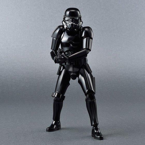 Star Wars Shadow Stormtrooper 1/12 Scale Model Kit Gallery Image 7