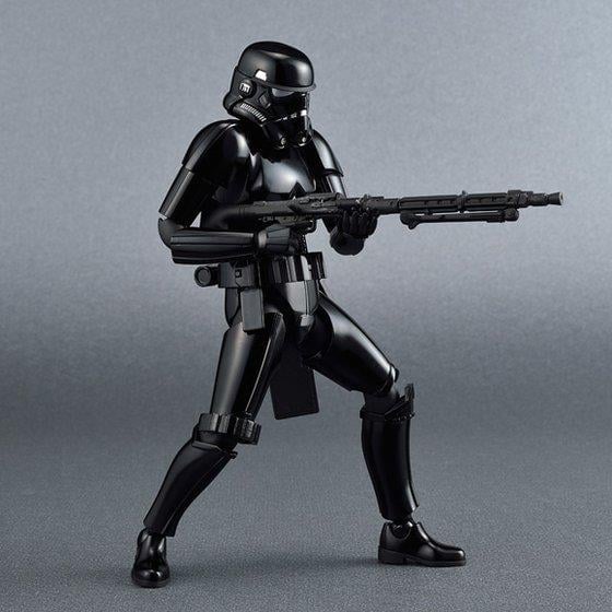 Star Wars Shadow Stormtrooper 1/12 Scale Model Kit Gallery Image 5