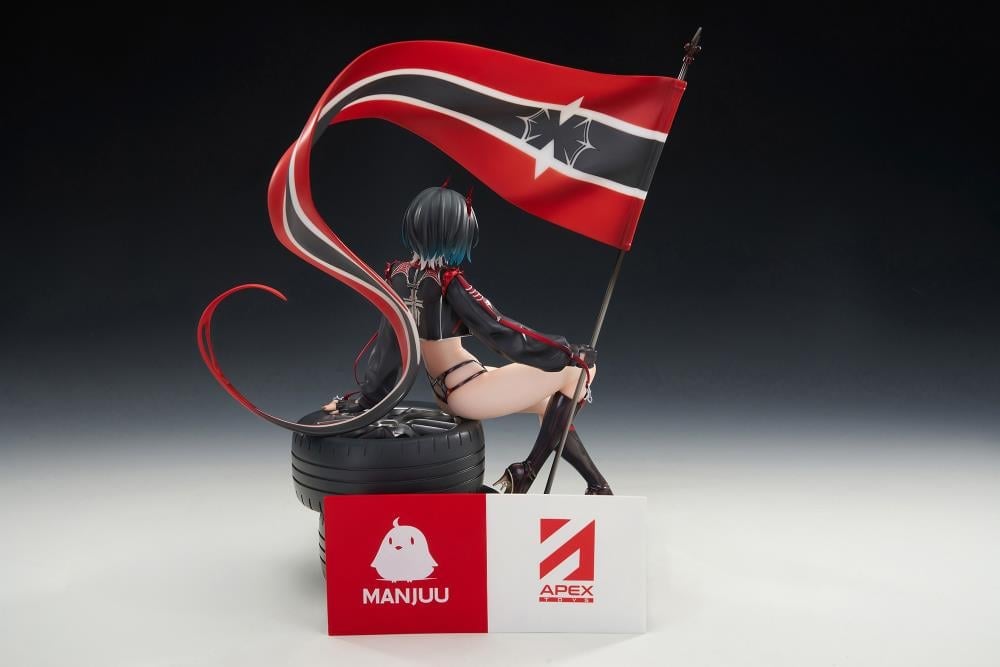 Azur Lane Ulrich von Hutten (Ignition Matrician) 1/7 Scale Figure (With Bonus) Gallery Image 12