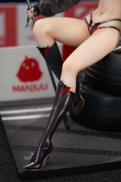 Azur Lane Ulrich von Hutten (Ignition Matrician) 1/7 Scale Figure (With Bonus) Gallery Image 7