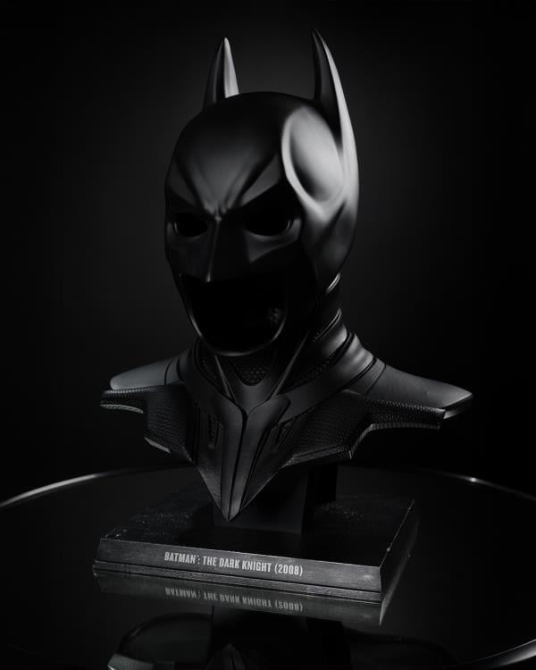 The Dark Knight Batman Cowl 1/1 Scale Replica Gallery Image 3
