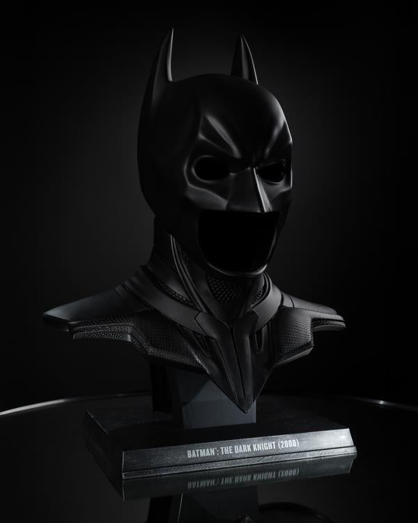 The Dark Knight Batman Cowl 1/1 Scale Replica Gallery Image 4