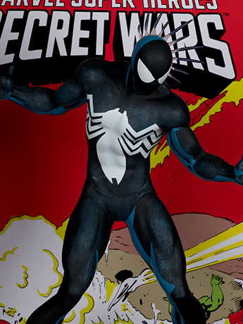Marvel Comics Spider-Man (Secret Wars #8) 1/6 Scale Figure Gallery Image 2