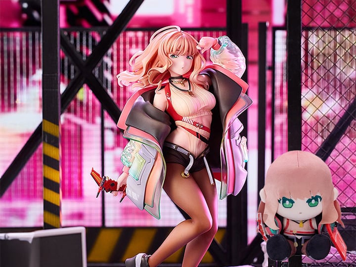 Gridman Universe Yume Minami (Dreamy Divas Ver.) 1/7 Scale Figure with Plushie Gallery Image 1
