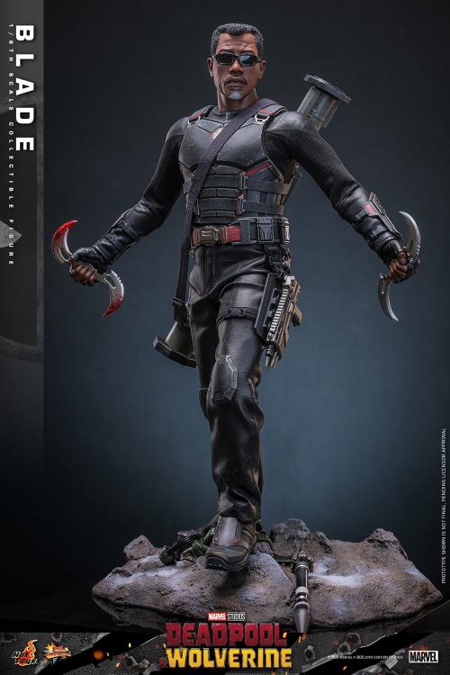 Deadpool & Wolverine MMS791 Blade 1/6th Scale Collectible Figure Gallery Image 3