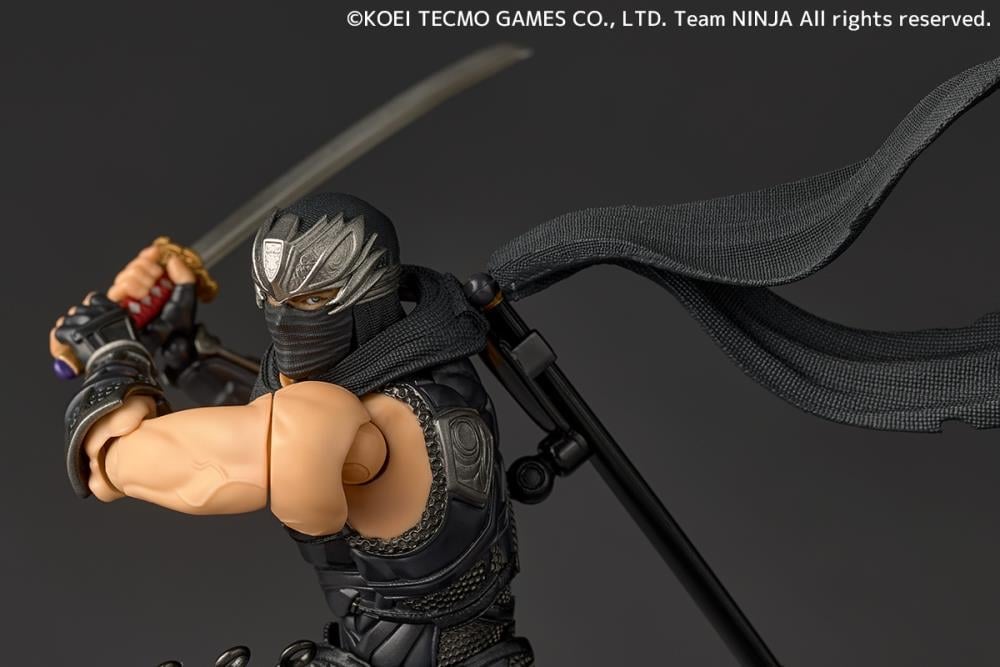 Ninja Gaiden 3: Razor's Edge Amazing Yamaguchi Revoltech NR087 Ryu
