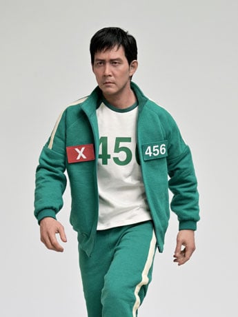 Squid Game 2 Hyperreal Seong Gi-Hun 1/3 Scale Limited Edition Statue Gallery Image 2