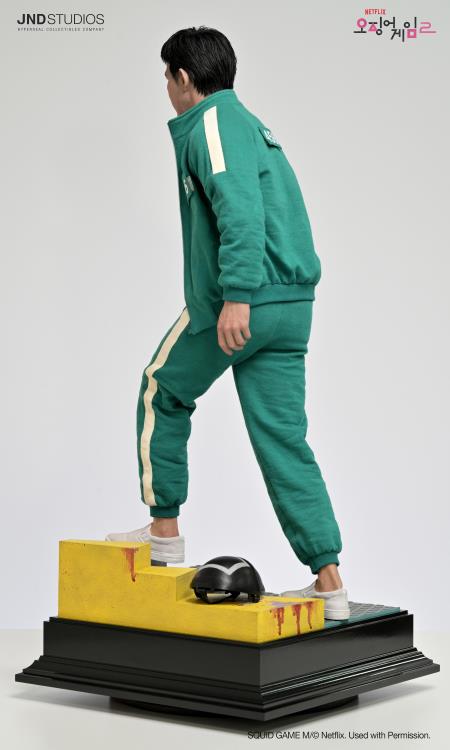 Squid Game 2 Hyperreal Seong Gi-Hun 1/3 Scale Limited Edition Statue Gallery Image 5