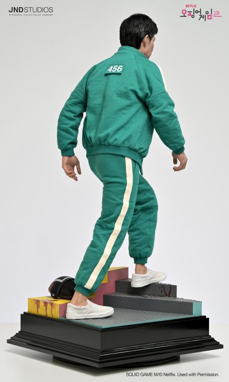 Squid Game 2 Hyperreal Seong Gi-Hun 1/3 Scale Limited Edition Statue Gallery Image 7