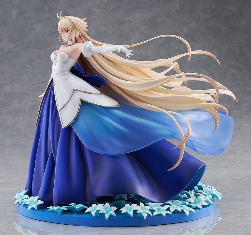 Tsukihime: A Piece of Blue Glass Moon Arcueid Brunestud (Inner Sea of the Planet Ver.) 1/8 Scale Figure Gallery Image 4