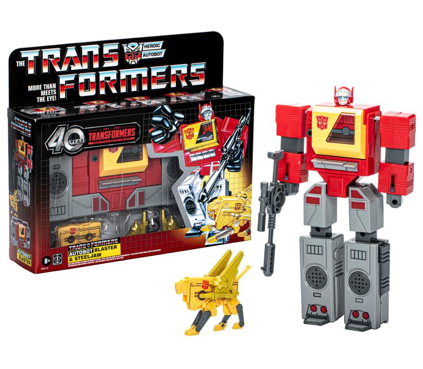 Transformers Retro G1 40th Anniversary Blaster & Steeljaw Exclusive Action Figure Set Gallery Image 5