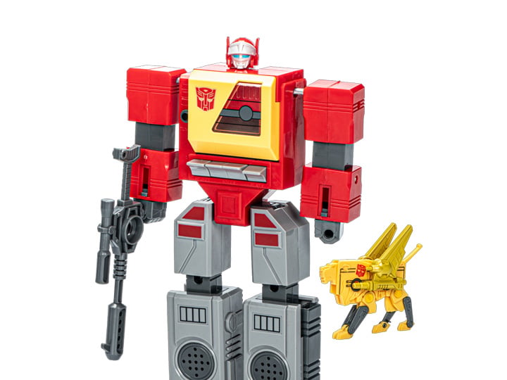 Transformers Retro G1 40th Anniversary Blaster & Steeljaw Exclusive Action Figure Set Gallery Image 1