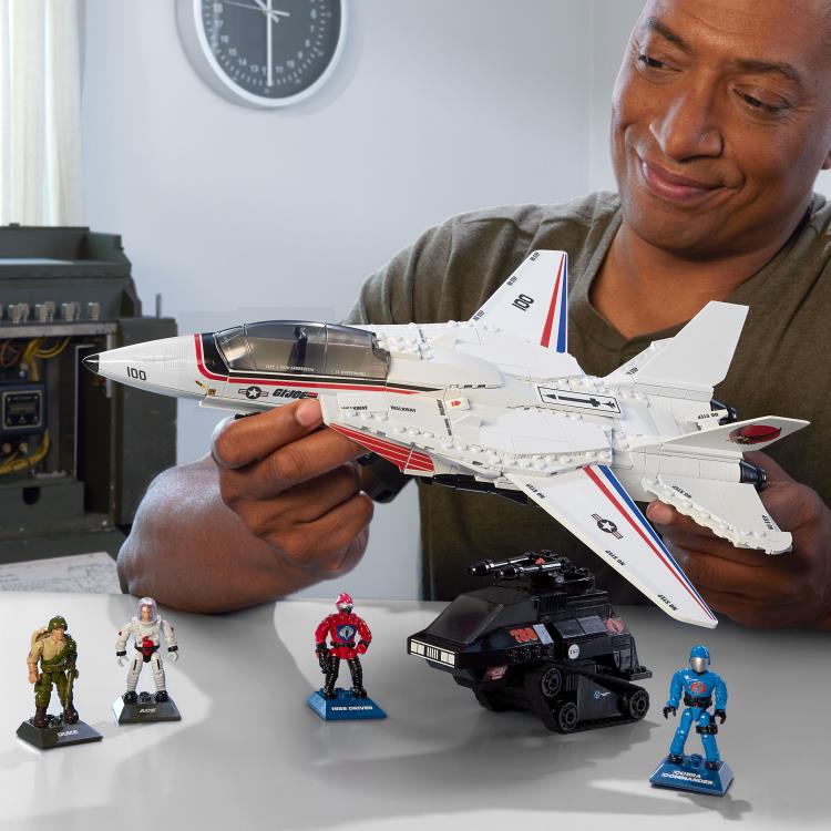 G.I. Joe Mega Bloks Skystriker XP-14F vs. Cobra H.I.S.S. Collector