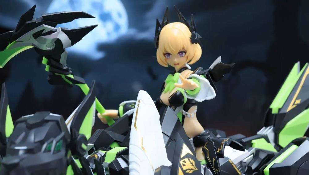 Seven Deadly Sins SIN-04 Envy 1/10 Scale Model Kit