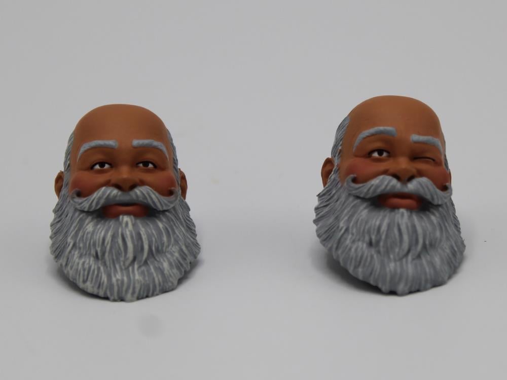Naughty or Nice Collection Classic Santa BBTS Exclusive Action Figure (Reissue) Gallery Image 6