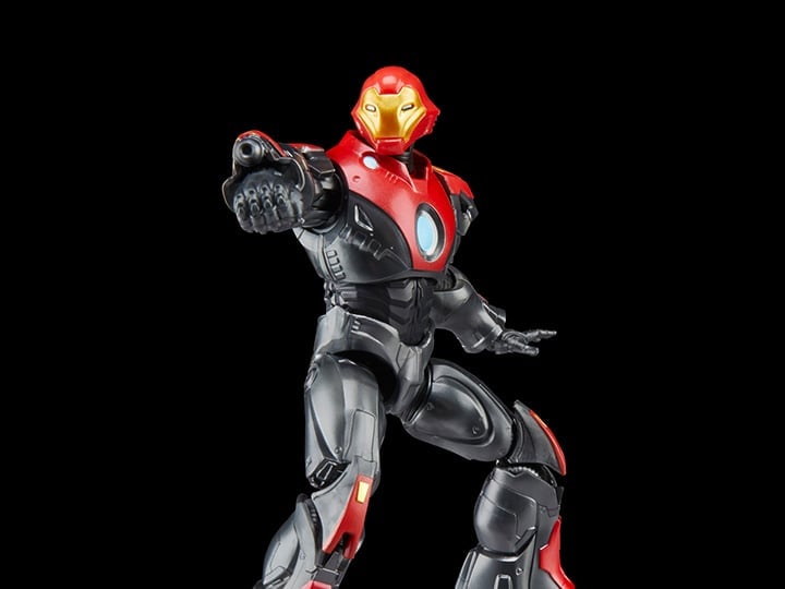 Ultimate Iron Man #1 Marvel Legends Iron Man Action Figure Gallery Image 1
