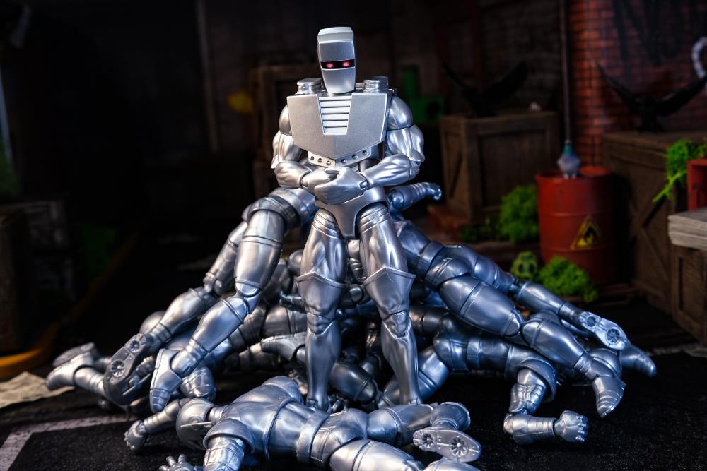 ROM: Spaceknight #1 Marvel Legends ROM Action Figure Gallery Image 12