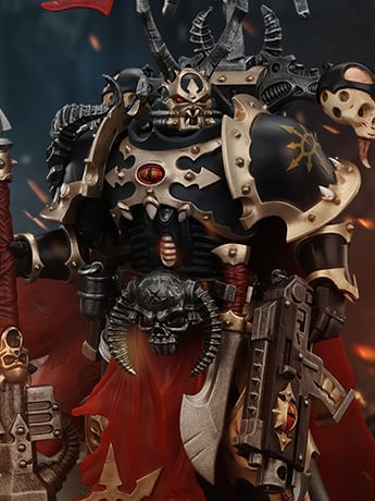 Warhammer 40K Chaos Space Marines Black Legion Chosen Champion with Bolter and Power Maul 1/18 Scale Action Figure Gallery Image 2