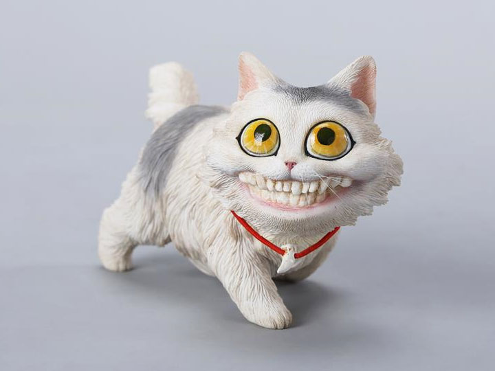 Grinning Cat (Ver. C) Figure Gallery Image 1