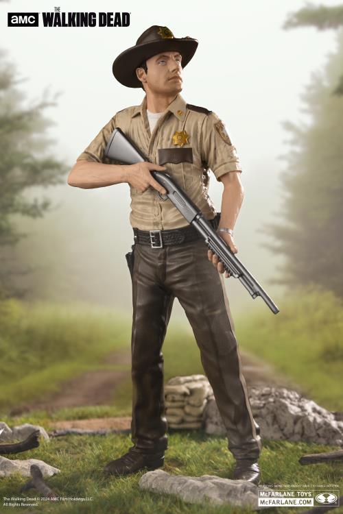 The Walking Dead (TV Series) Rick Grimes 1/8 Scale Posed Figure
