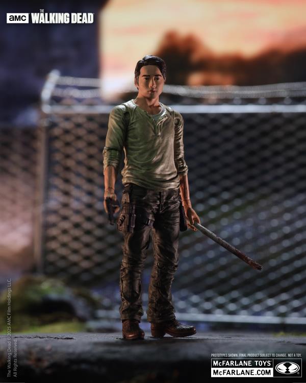 The Walking Dead (TV Series) Glenn Action Figure Gallery Image 4