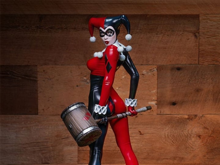 Statue harley quinn d'occasion - Collection