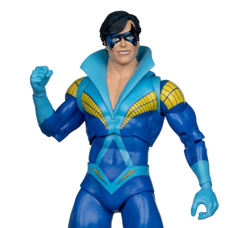 The New Teen Titans Nightwing 7" Action Figure (with Digital Code) Gallery Image 10
