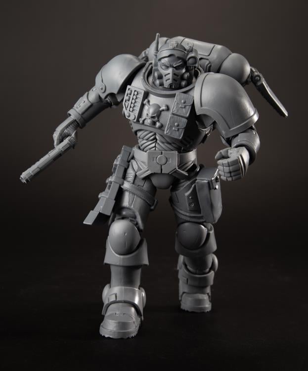 Warhammer 40,000 Ultramarines Lieutenant in Phobos Armor (Artist Proof) Action Figure Gallery Image 6