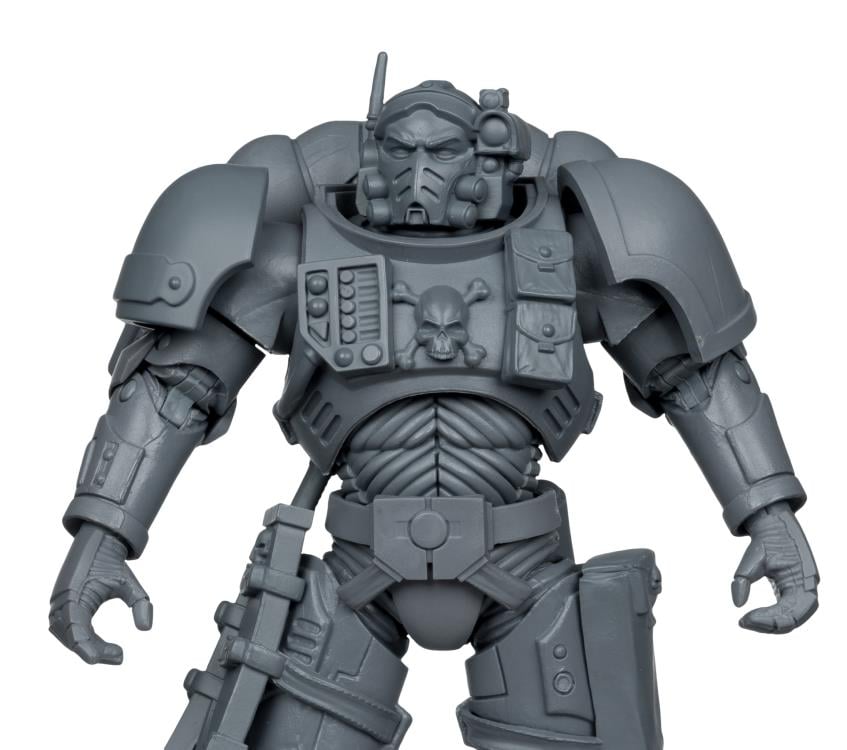 Warhammer 40,000 Ultramarines Lieutenant in Phobos Armor (Artist Proof) Action Figure Gallery Image 11